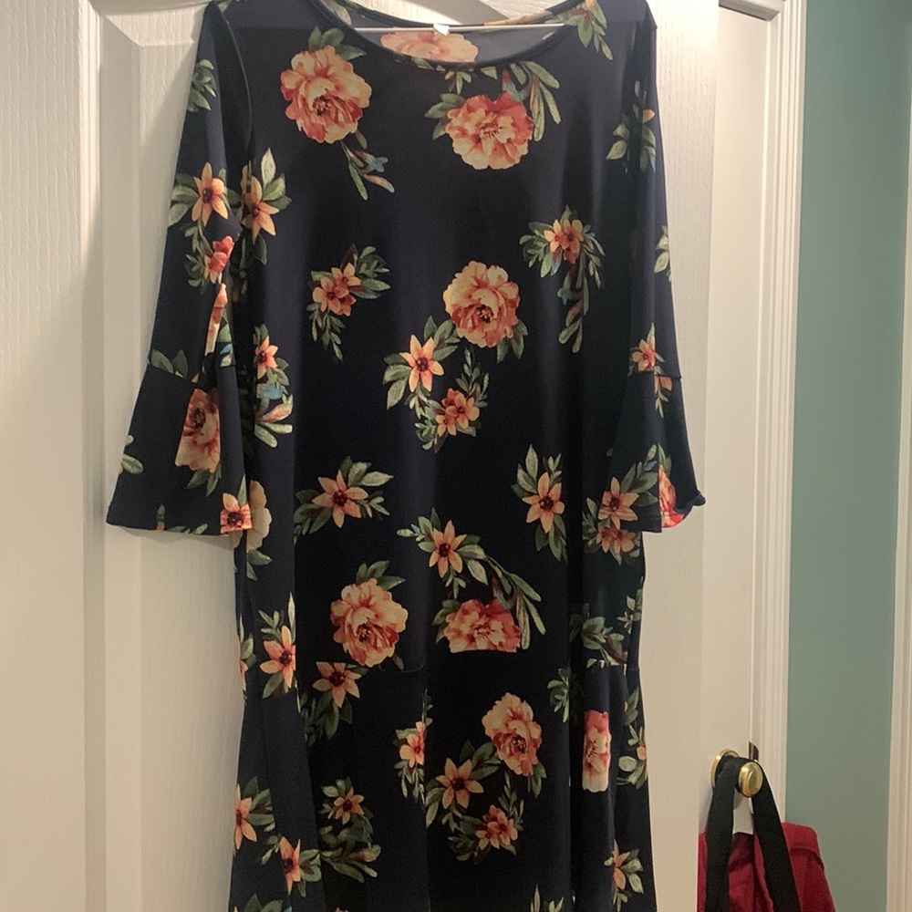 Women’s Long Top